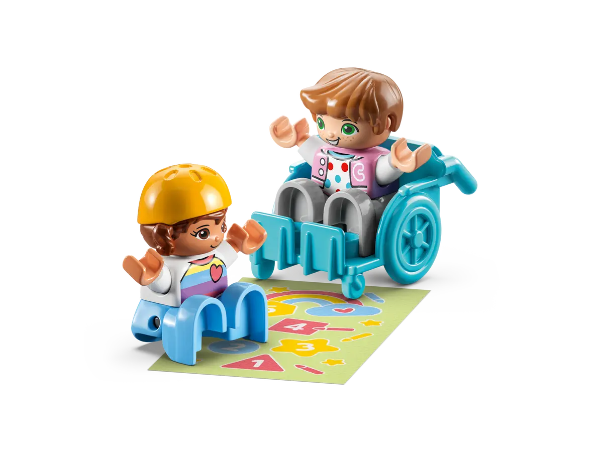 LEGO DUPLO 10992 LIFE AT THE DAYCARE CENTER