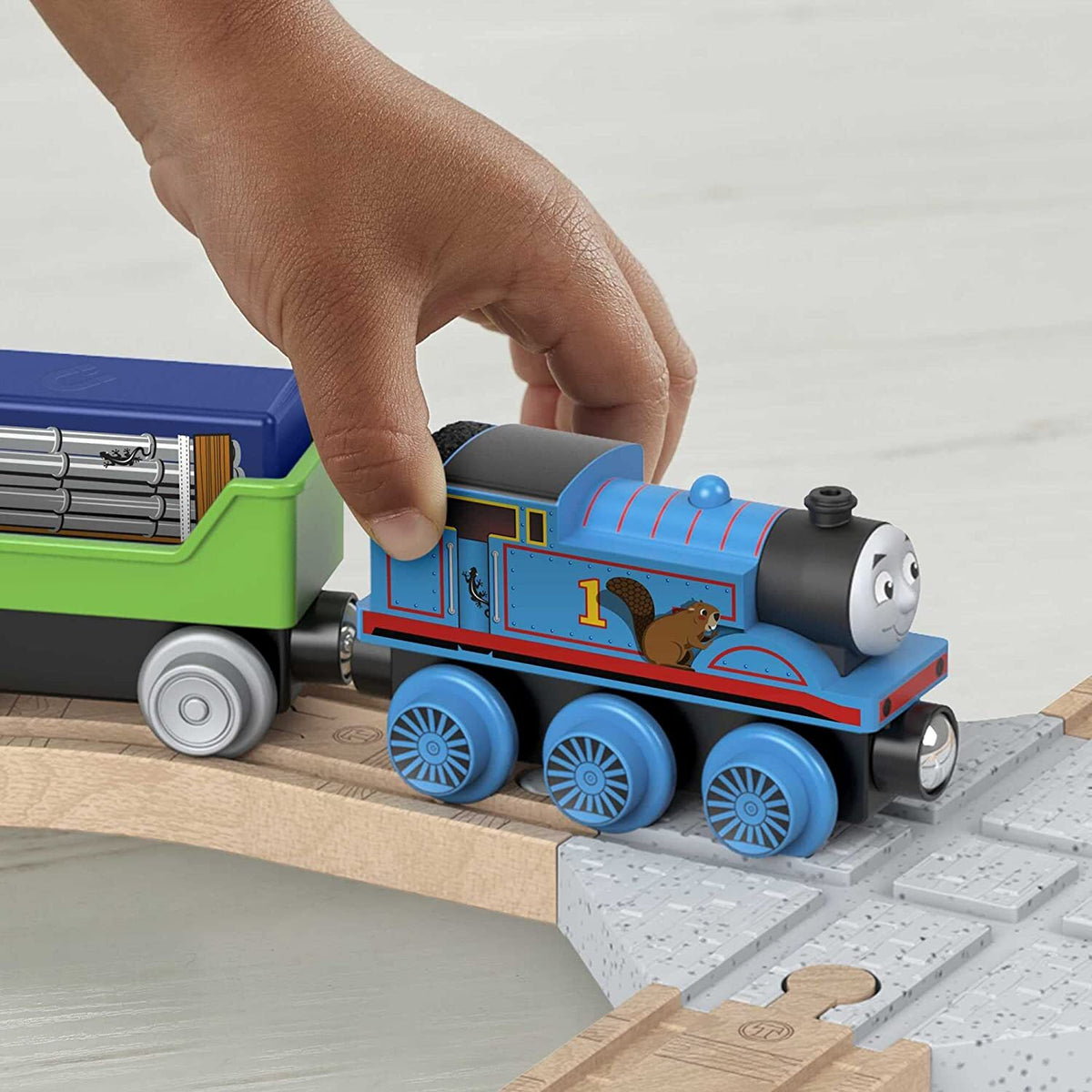 THOMAS AND FRIENDS WOODEN RAILWAY - FIGURE 8 TRACK PACK - Toyworld Frankston