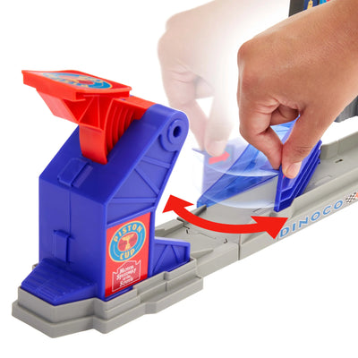 DISNEY PIXAR CARS - PISTON CUP STUNTING SPEEDWAY - Toyworld Frankston
