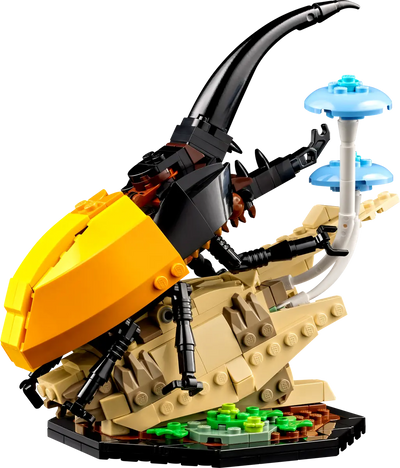 LEGO ICONS 21342 THE INSECT COLLECTION
