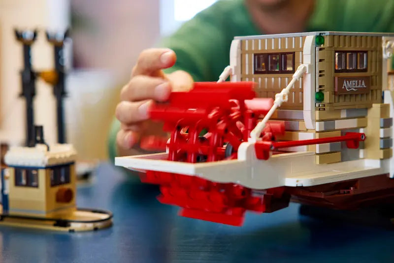LEGO 21356 IDEAS - RIVER STEAMBOAT - Toyworld Frankston