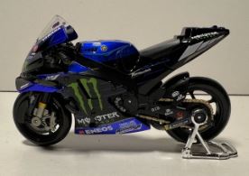 MAISTO MOTORCYCLES 1:18 MOTO GP 2022 YAMAHA FACTORY RACING - Toyworld Frankston
