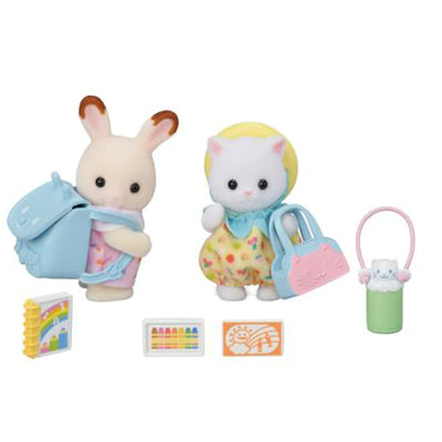 SYLVANIAN FAMILIES - NURSERY FRIENDS - WALK ALONG DUO - Toyworld Frankston
