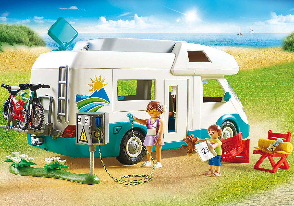 PLAYMOBIL 70088 FAMILY FUN -  FAMILY CAMPER - Toyworld Frankston
