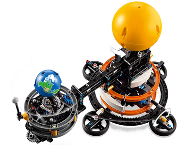 LEGO 42179 TECHNIC SPACE - PLANET EARTH AND MOON IN ORBIT - Toyworld Frankston