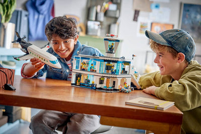 LEGO 60502 CITY - AIRPORT WITH AIRPLANE - Toyworld Frankston