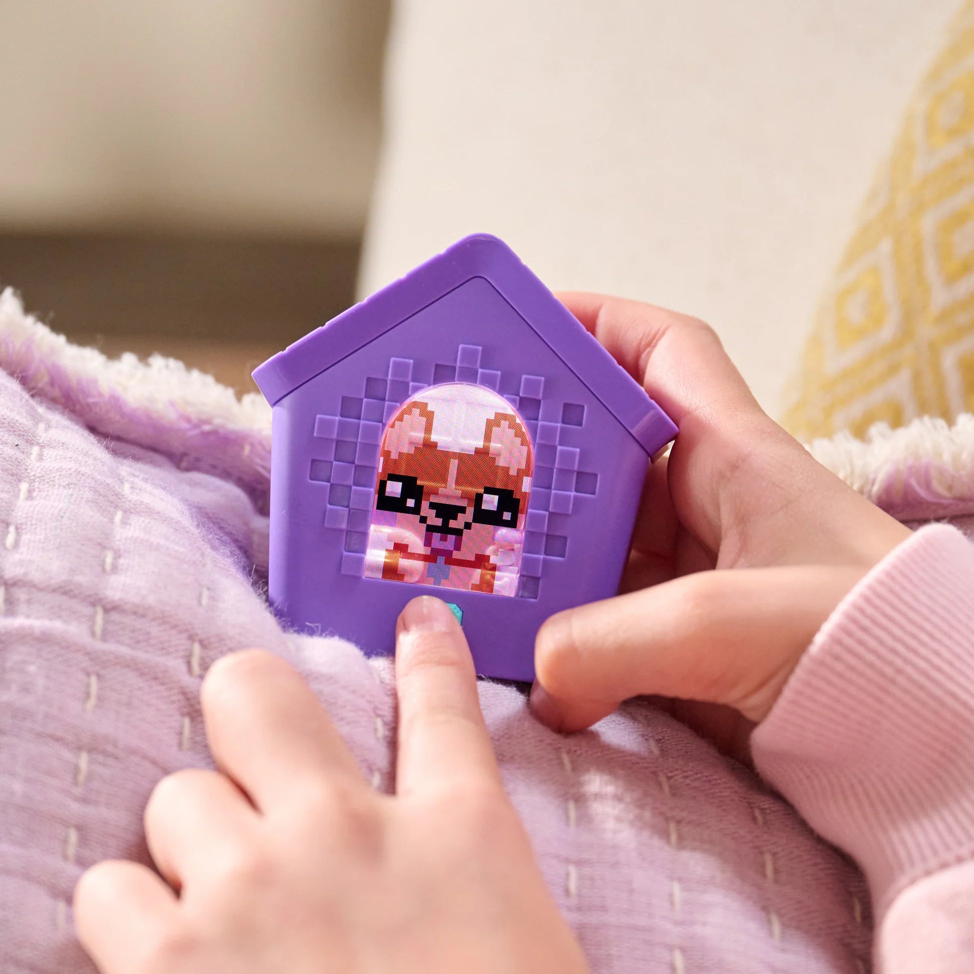 BITZEE - DOGHOUSE - Toyworld Frankston