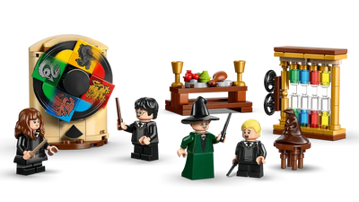 LEGO 76460 HARRY POTTER - HOGWARTS CASTLE SORTING HAT CEREMONY - Toyworld Frankston