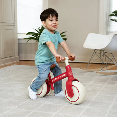 RADIO FLYER - STEADY START BALANCE BIKE - Toyworld Frankston