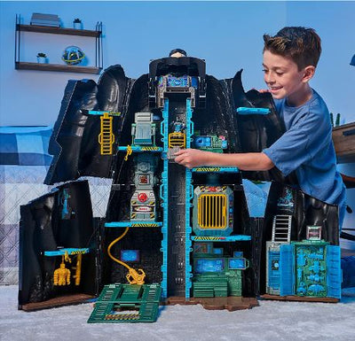 BATMAN TRANSFORMING 33 INCH PLAYSET - BAT TECH BATCAVE - Toyworld Frankston