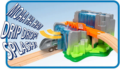 BRIO WATERFALL TUNNEL SMART TECH SET - 33978 - Toyworld Frankston