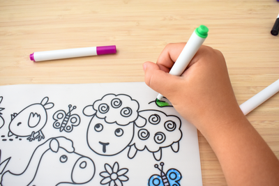 KOALA DREAM REUSABLE SILICONE DRAWING MAT - FARM ANIMALS