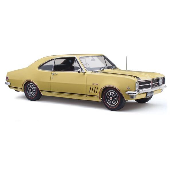 CLASSIC CARLECTABLES 1:18 HOLDEN HK MONARO GTS 327 - WARRICK YELLOW - Toyworld Frankston