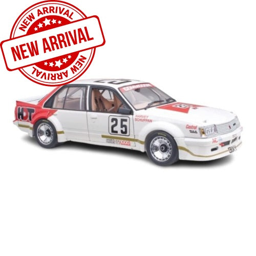 CLASSIC CARLECTABLES 1:18 HOLDEN VC COMMODORE - 1981 BATHURST - Toyworld Frankston