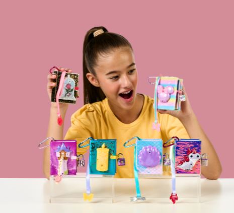 REAL LITTLES - DISNEY JOURNALS - SERIES 5 ASSORTMENT - Toyworld Frankston
