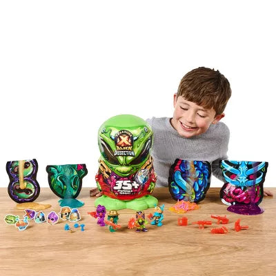 TREASURE X  MEGA ALIEN DISSECTION FIGURE SET - Toyworld Frankston