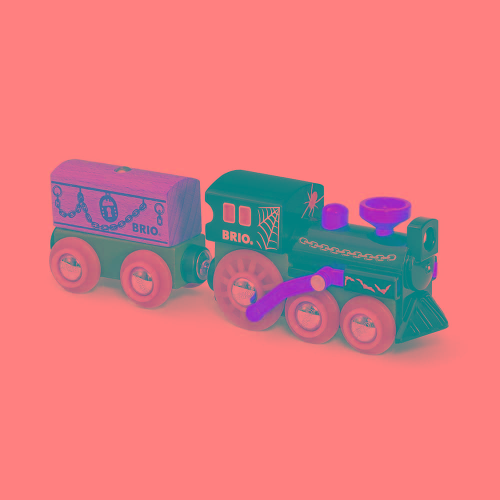 BRIO GLOW IN THE DARK GHOST TRAIN - 33986 - Toyworld Frankston