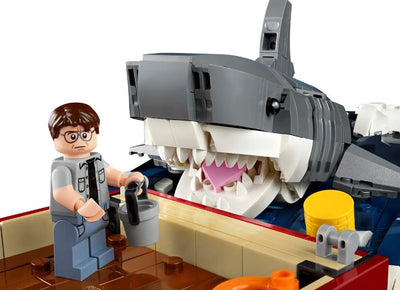 LEGO 21350 IDEAS - JAWS - Toyworld Frankston