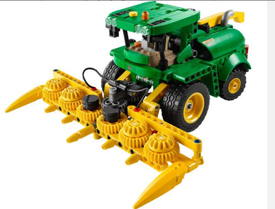 LEGO 42168 JOHN DEERE 9700 FORAGE HARVESTER - Toyworld Frankston