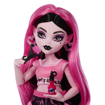 MONSTER HIGH SELF-SCARE SECRETST - DRACULAURA - Toyworld Frankston