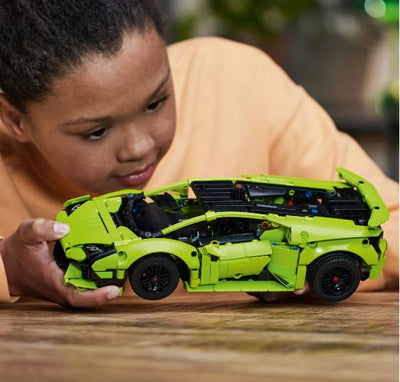 LEGO TECHNIC 42161 LAMBORGHINI HURACÁN TECNICA - Toyworld Frankston