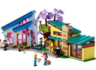LEGO 42620 OLLY AND PAISLEY'S FAMILY HOUSES - Toyworld Frankston