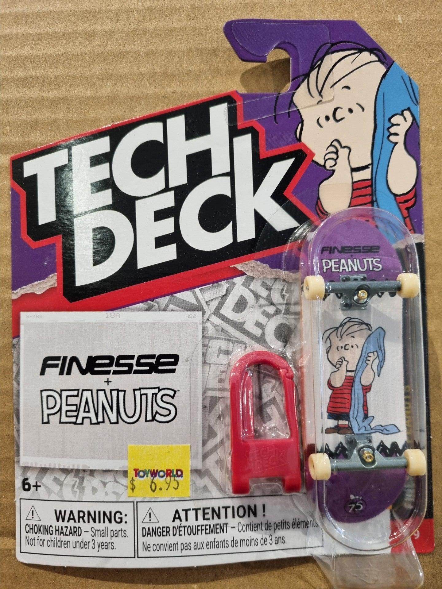TECH DECK 96MM FINGERBOARD FINESSE PEANUTS 9/9