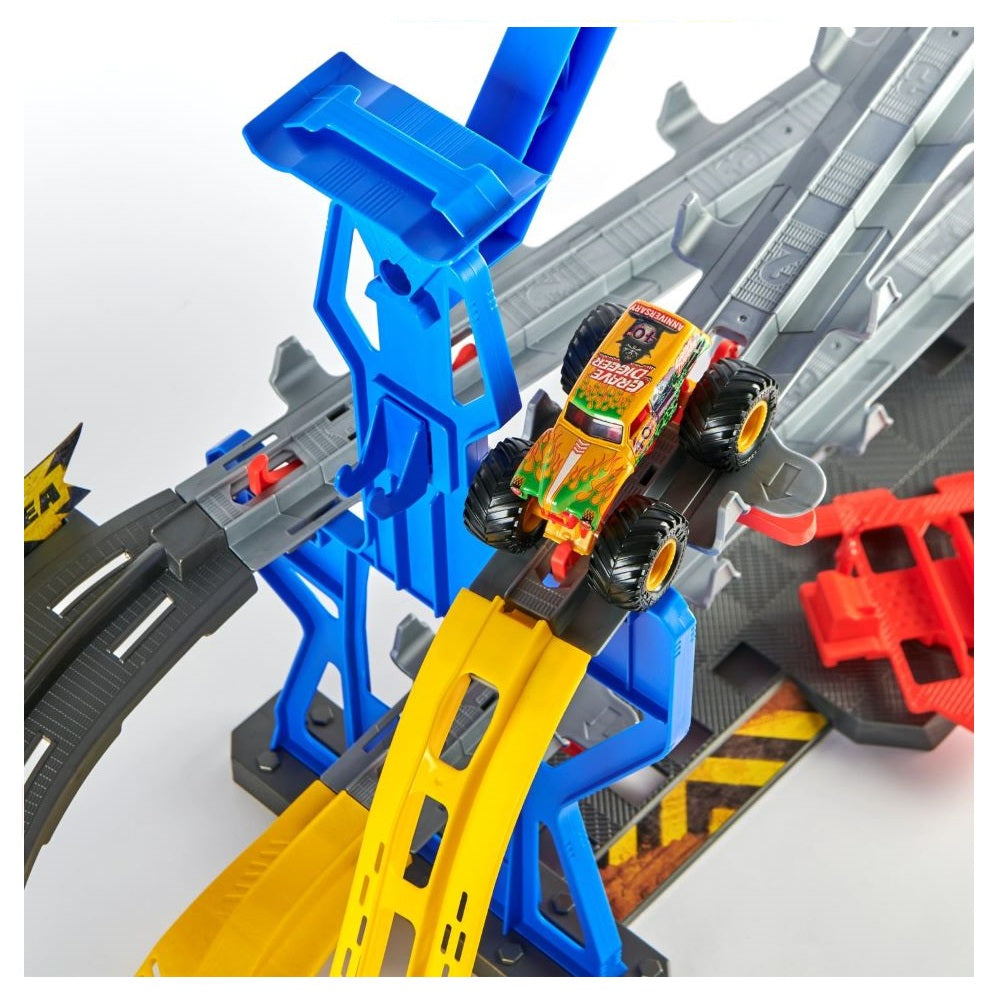 MONSTER JAM 1:64 GARAGE PLAY SET