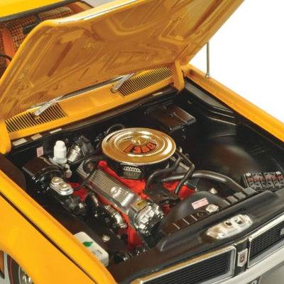 CLASSIC CARLECTABLES 1:18 HOLDEN HG MONARO GTS 350 - INDY ORANGE - Toyworld Frankston