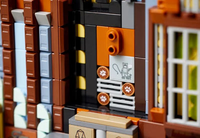 LEGO 76271 BATMAN - THE ANIMATED SERIES GOTHAM CITY - Toyworld Frankston