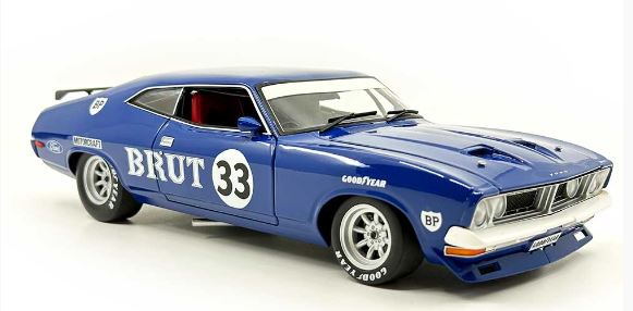 FORD XB FALCON 1974 SANDOWN 250 WINNER 1:18 SCALE MODEL - Toyworld Frankston