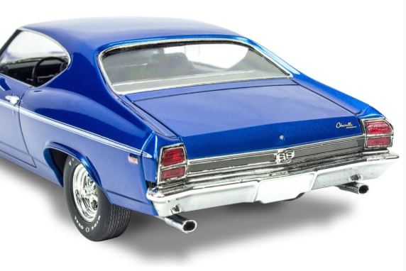 REVELL '69 CHEVELL SS 396 1:35