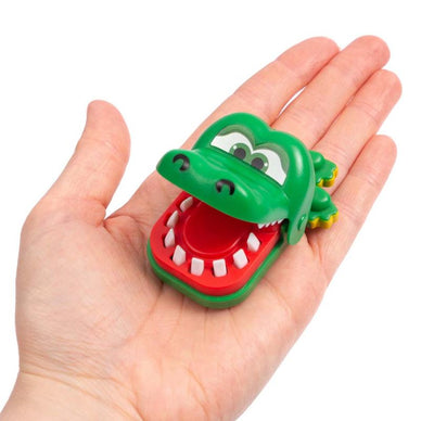 WORLDS SMALLEST - CROC DENTIST - Toyworld Frankston