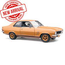 CLASSIC CARLECTABLES 1:18 1972 HOLDEN LJ TORANA XU-1 GTR - 50TH ANNIVERSARY GOLD LIVERY