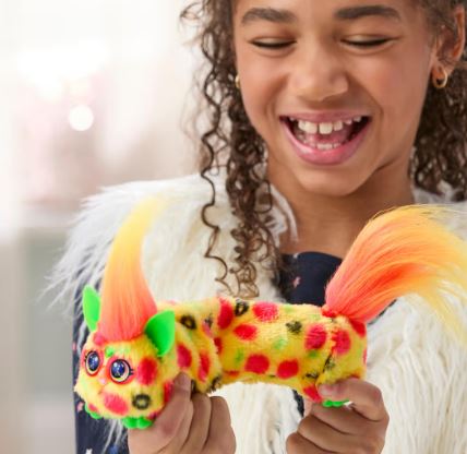 FURBY DJ FURBLETS - PEPP-OH-RONI INTERACTIVE PLUSH TOY