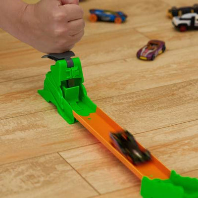 HOT WHEELS TRACK BUILDER - TOXIC SUPER JUMP - Toyworld Frankston