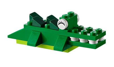 LEGO 10696 CLASSIC  LEGO® MEDIUM CREATIVE BRICK BOX - Toyworld Frankston