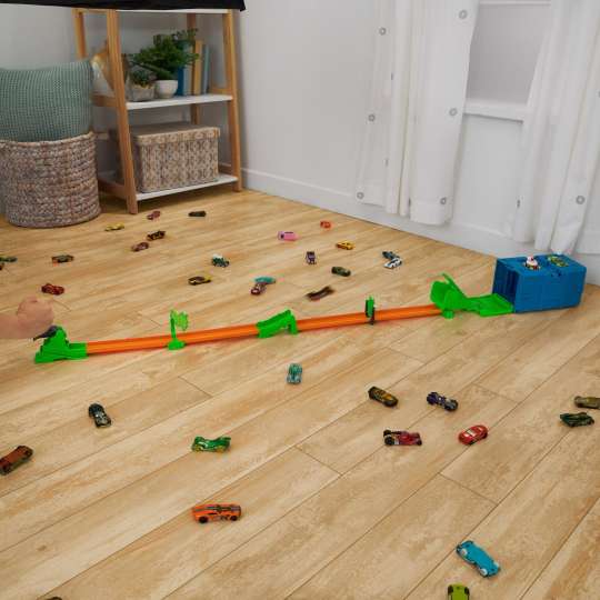 HOT WHEELS TRACK BUILDER - TOXIC SUPER JUMP