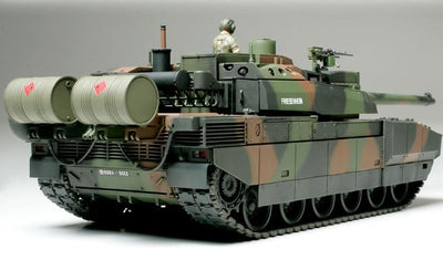 TAMIYA 1/35 FRENCH BATTLE TANK LECLERC SERIES 2 - Toyworld Frankston