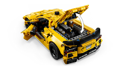 LEGO TECHNIC 42205 CHEVROLET CORVETTE STINGRAY