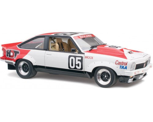 CLASSIC CARLECTABLES 1:18 HOLDEN A9X TORANA 1979 BATHURST