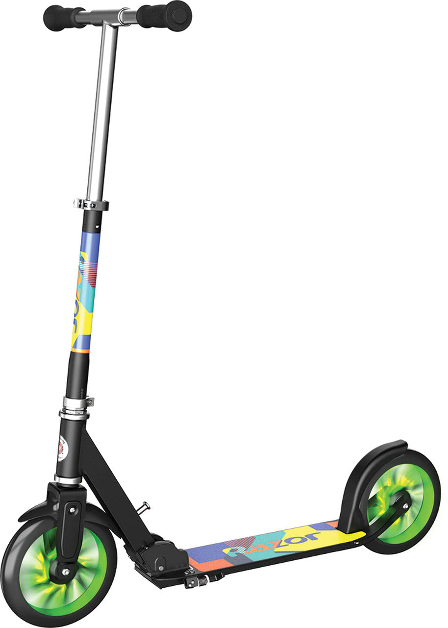 RAZOR A5 LUX SCOOTER GREEN WITH LIGHT UP WHEELS - Toyworld Frankston