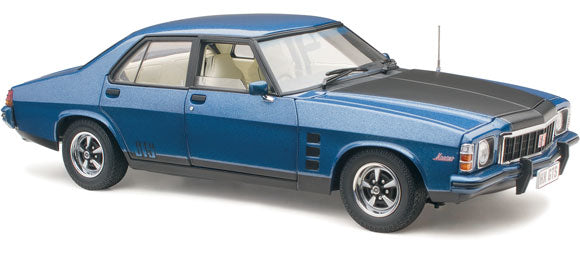 CLASSIC CARLECTABLES 1:18 HOLDEN MONARO GTS DEAUVILLE BLUE - Toyworld Frankston