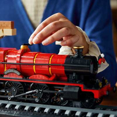 LEGO 76405 CREATOR HOGWARTS EXPRESS COLLECTORS EDITION - Toyworld Frankston