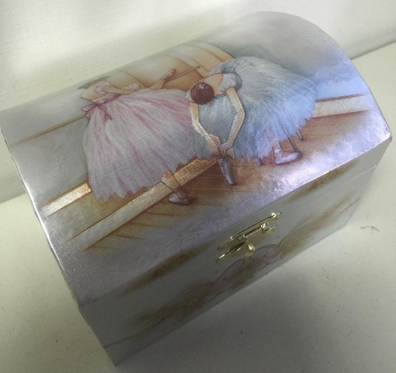 BALLERINA DOME JEWELLERY BOX - Toyworld Frankston