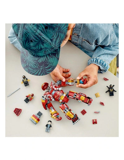 LEGO 76247 MARVEL THE HULKBUSTER: THE BATTLE OF WAKANDA - Toyworld Frankston