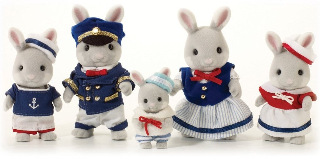 SYLVANIAN FAMILIES SEA BREEZE RABBIT FAMILY - Toyworld Frankston