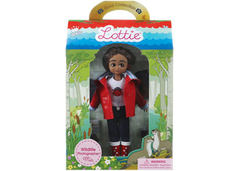 LOTTIE - WILDLIFE PHOTOGRAPHER - Toyworld Frankston